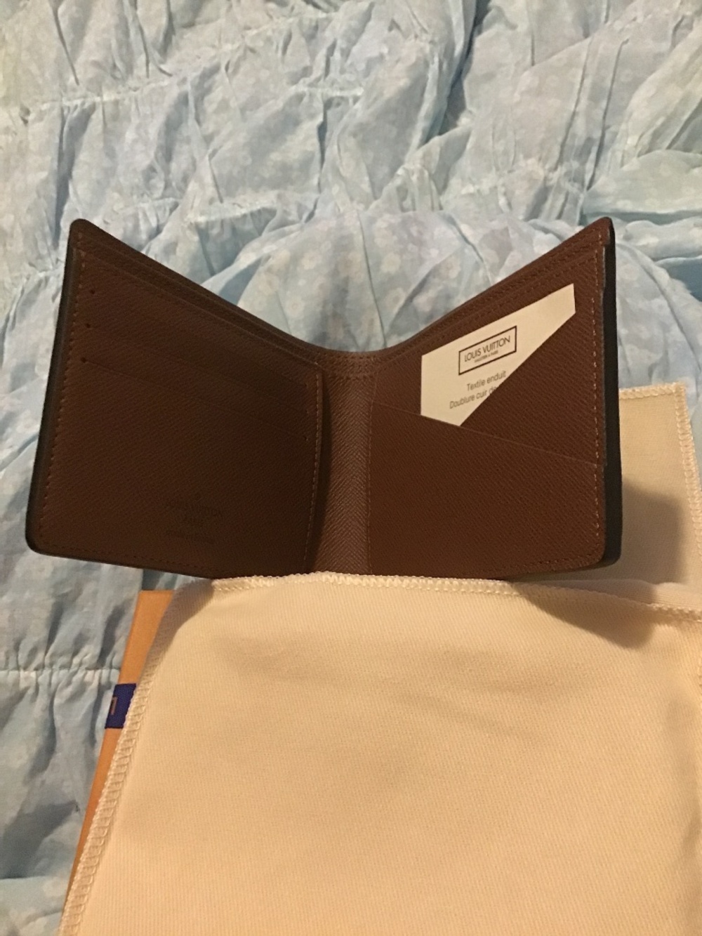 Wallet - Picture 4 of 6